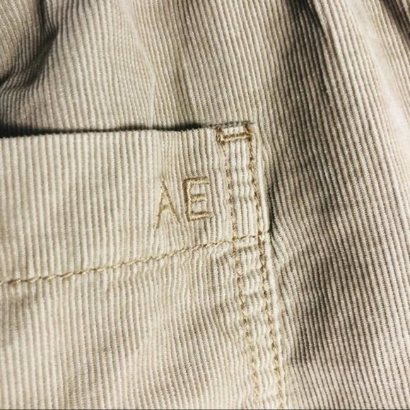 American Eagle Corduroy Jogger Pants US 6 High Waisted Corduroy Pull On Tan - Picture 13 of 13